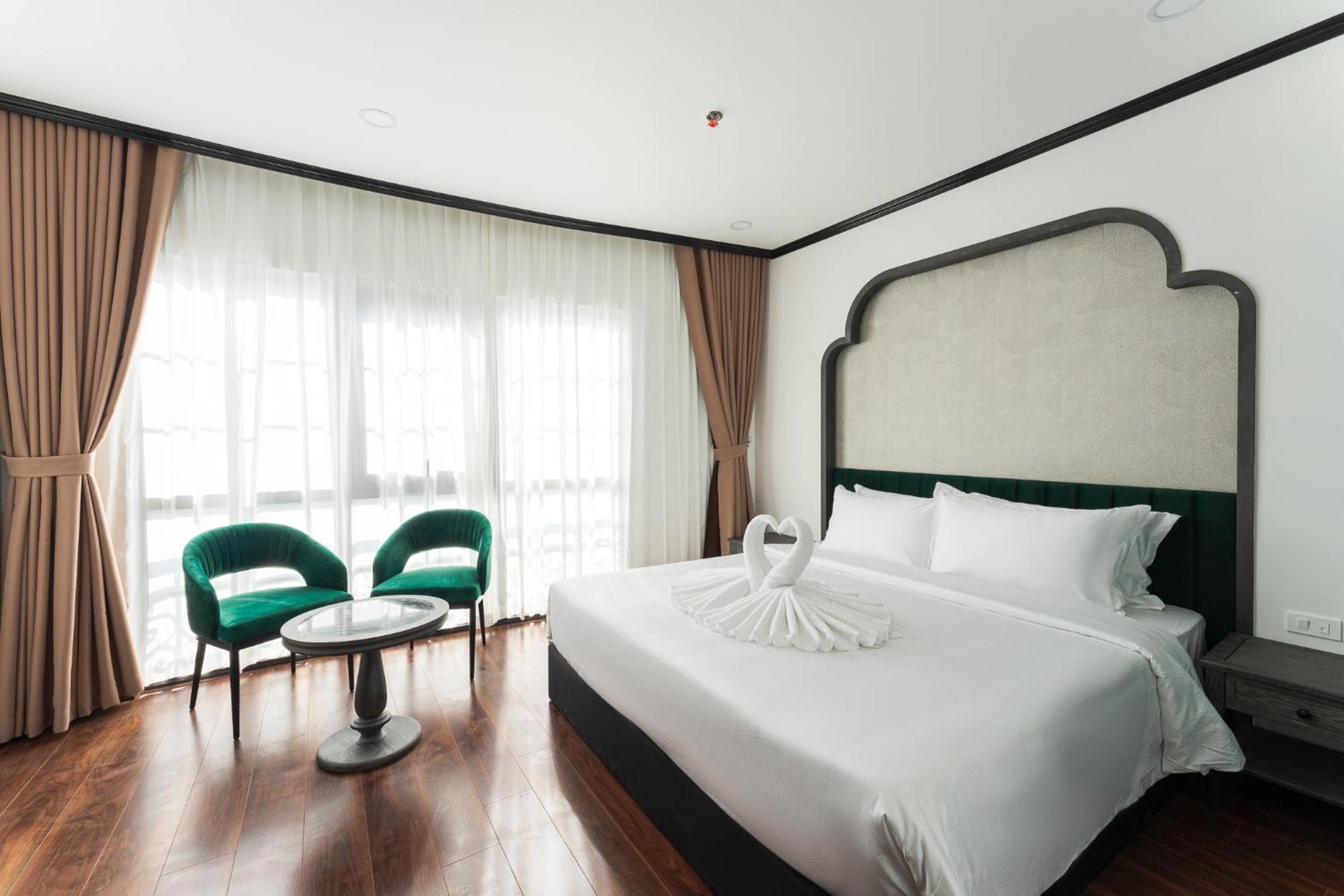 Hanoi Plaza Suite Hotel & Spa Экстерьер фото