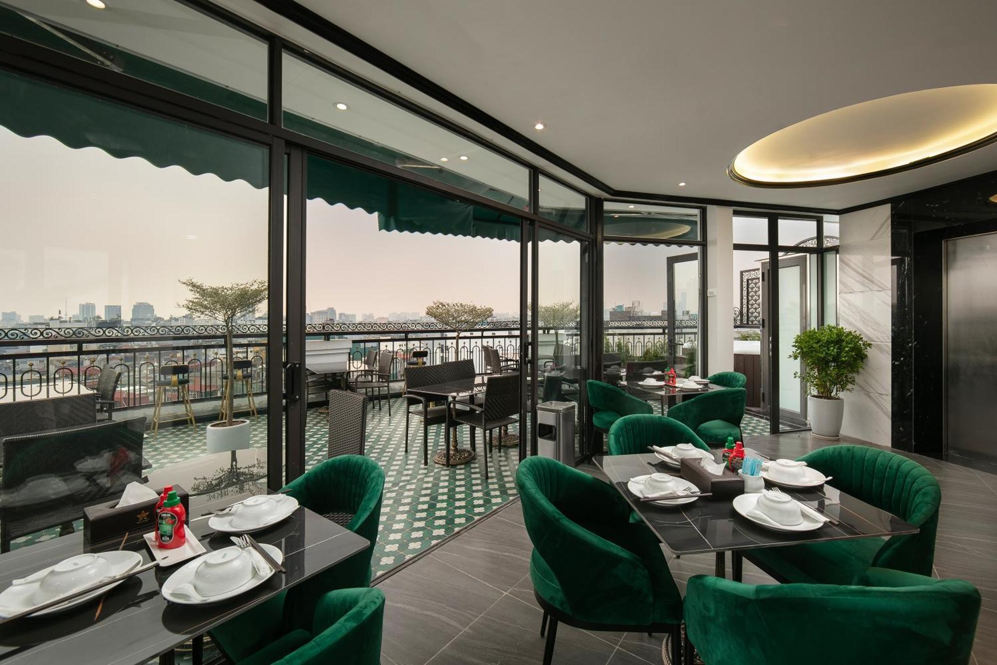 Hanoi Plaza Suite Hotel & Spa Экстерьер фото