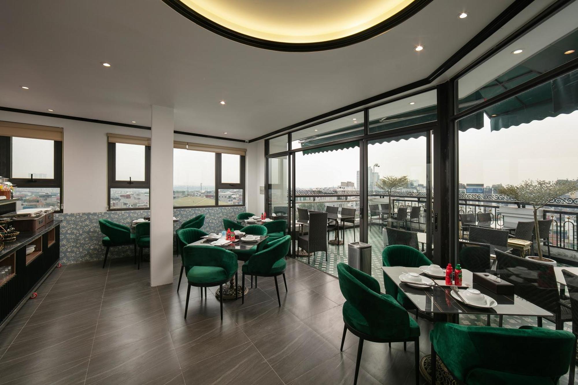 Hanoi Plaza Suite Hotel & Spa Экстерьер фото