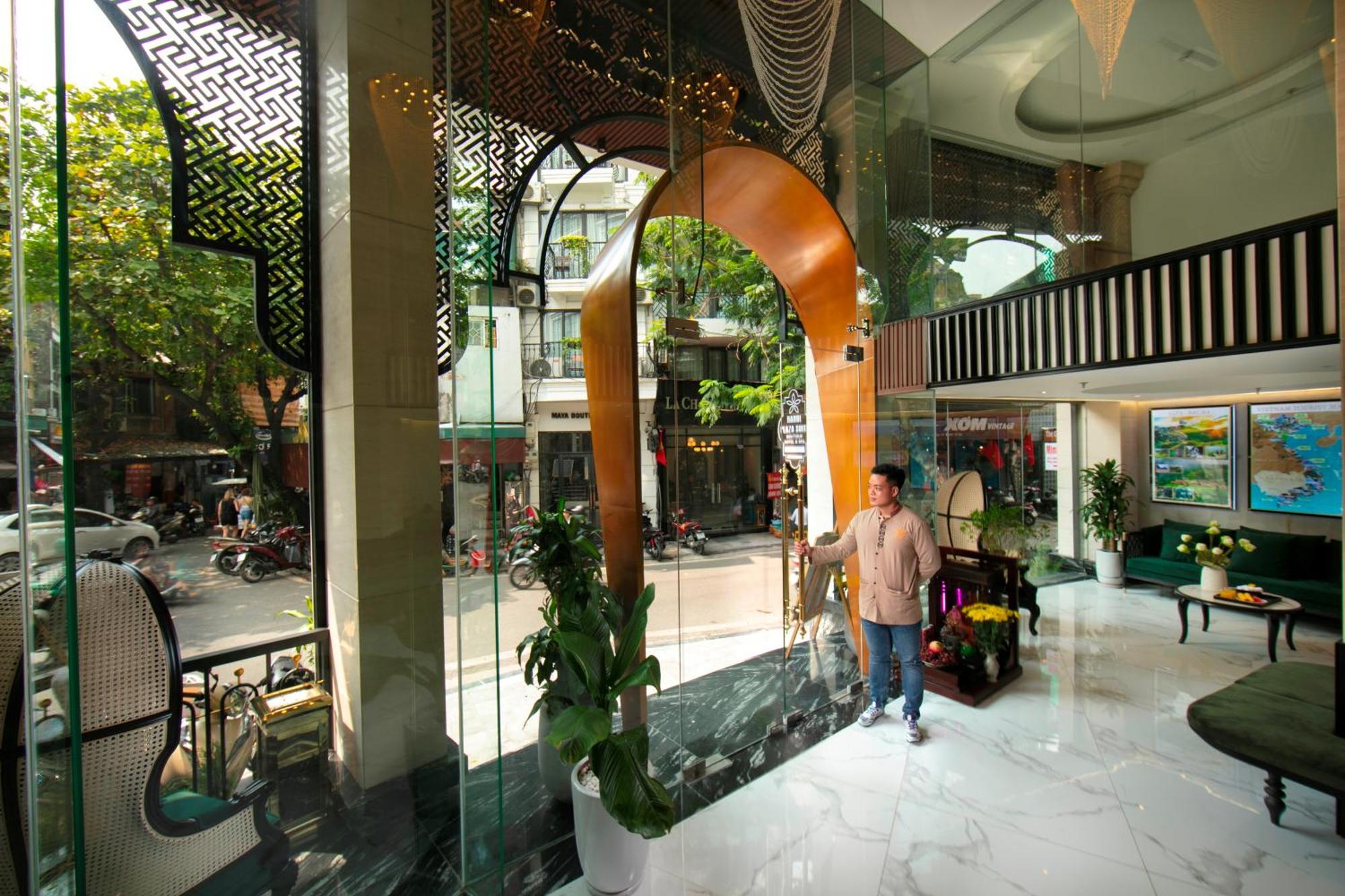 Hanoi Plaza Suite Hotel & Spa Экстерьер фото